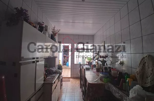 CA589 - CASA A VENDA NA VILA CENTRAL