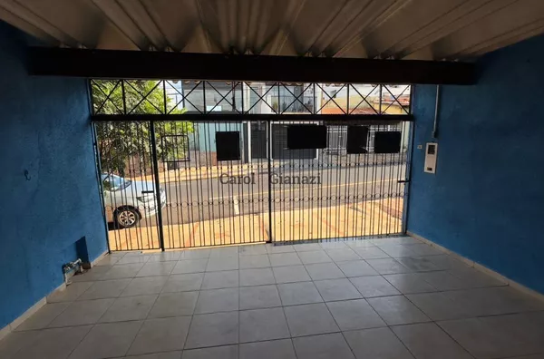 CA2230- Casa para venda no Centro de Assis