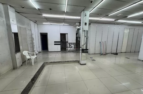SALÃO COMERCIAL - CENTRO 170 M2