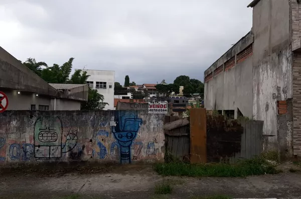 TERRENO - VILA ROMANOPOLIS