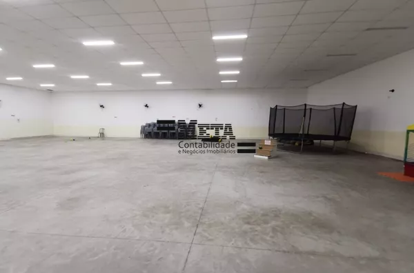 SALÃO COMERCIAL - RUA ARMENIA