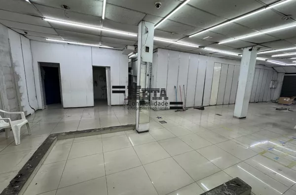 SALÃO COMERCIAL - CENTRO 170 M2