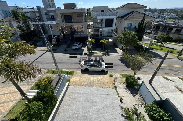 CONDOMINIO ARUÃ BRISAS