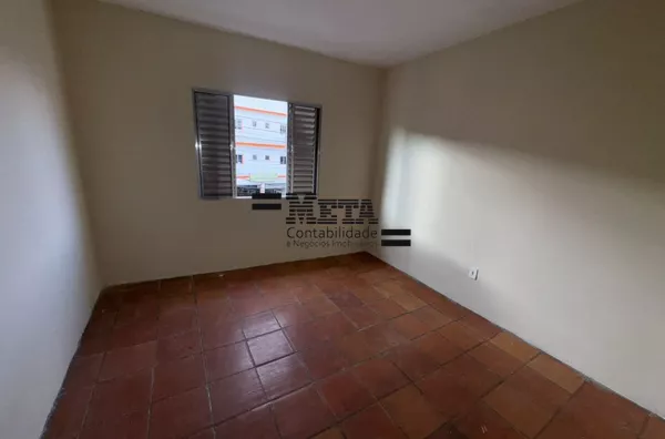 APARTAMENTO - VILA CORREA