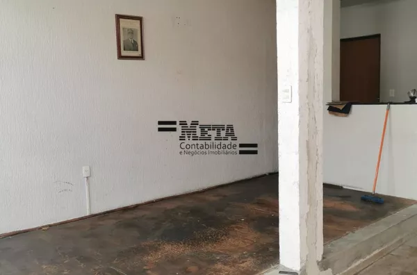 IMÓVEL COMERCIAL