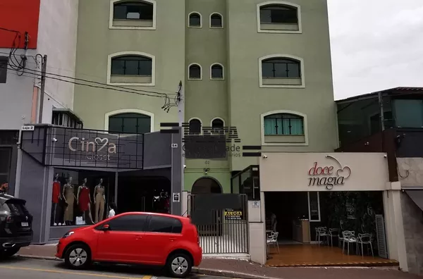 SALA COMERCIAL - RUA GETULIO VARGAS