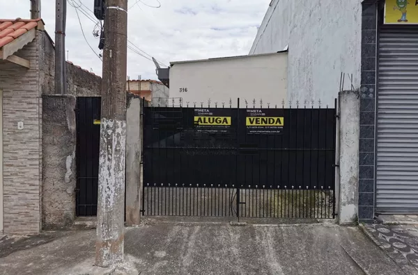 CASA 02 COMODOS - JARDIM JULIANA