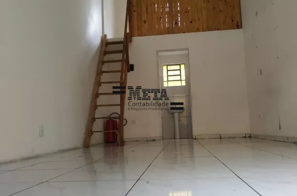 SALÃO - AVENIDA 15 DE NOVEMBRO