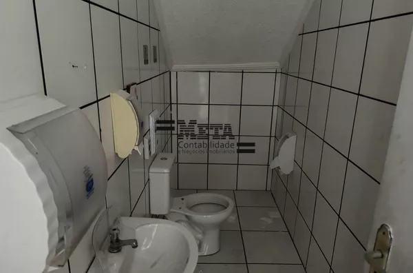 SALÃO COMERCIAL - 300 M2