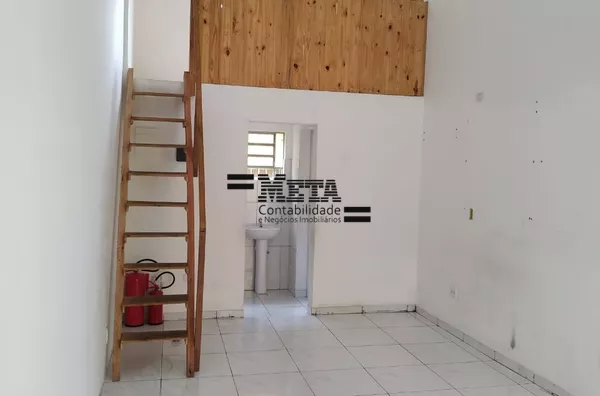 SALÃO - AVENIDA 15 DE NOVEMBRO