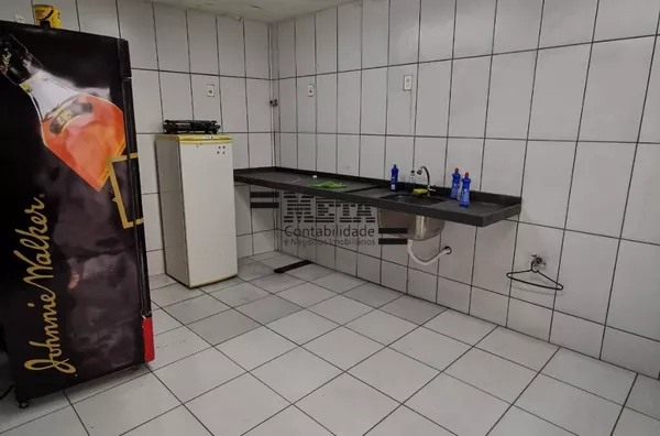 SALÃO COMERCIAL - RUA ARMENIA