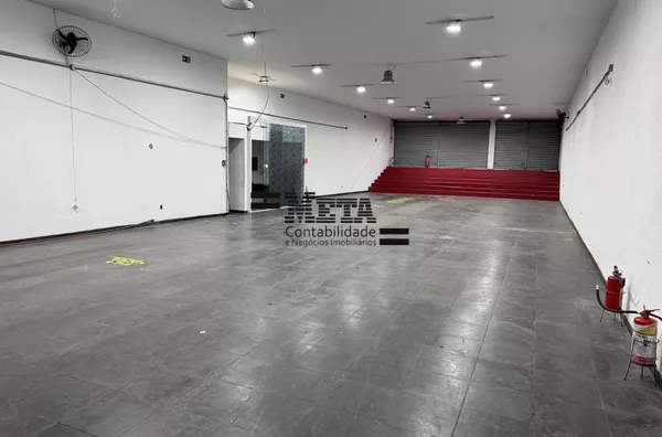 PREDIO COMERCIAL Frente p/ 02 Ruas - 500m2