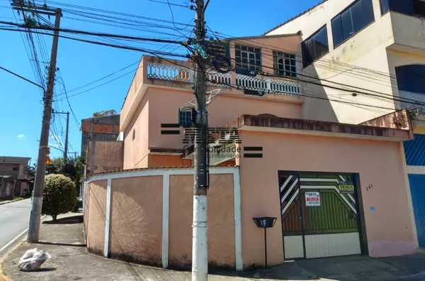 CASA 04 DORMITÓRIOS - VILA ROMANOPOLIS