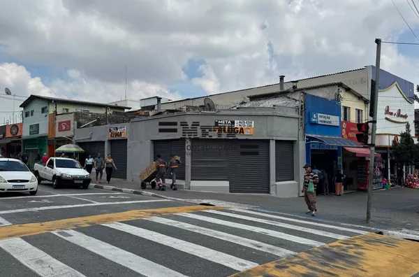 SALÃO COMERCIAL - CENTRO 170 M2