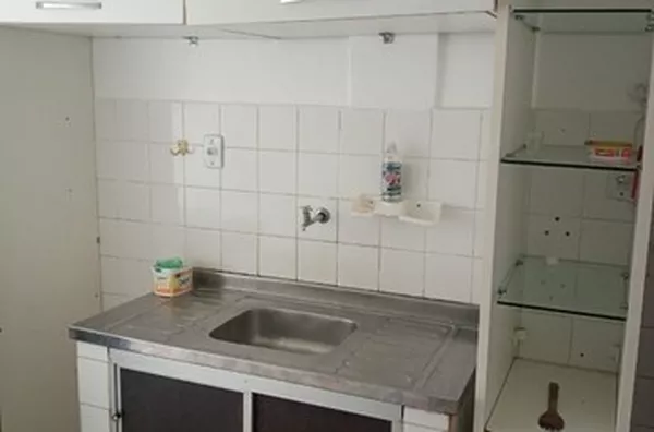 Aluga-se este Apartamento Mobiliado - Caçari