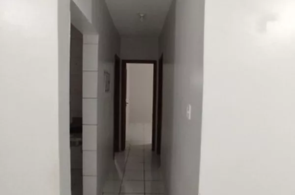 Vende-se Apto Edifício Alto Alegre - Cond. Monte Roraima