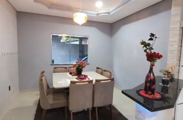  Casa de Alto Padrão Semi Mobiliada carana