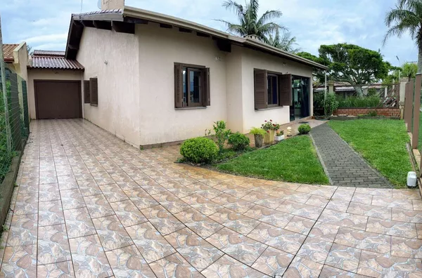 Casa para venda, 7 quarto(s),  Centro, Imbé