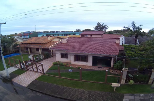 Casa para venda, 7 quarto(s),  Centro, Imbé