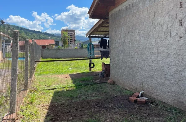 Casa para venda, 2 quarto(s),  Centro, Três Coroas