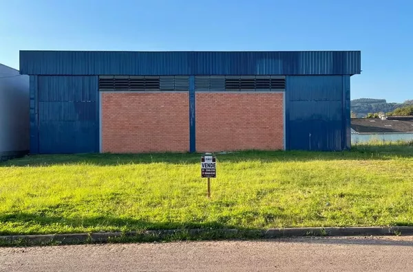 Barracão para venda,  - Selecione - Bairro, Três Coroas