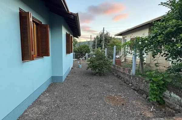 Casa para aluguel 03 quarto(s) Encosta da Serra Três Coroas