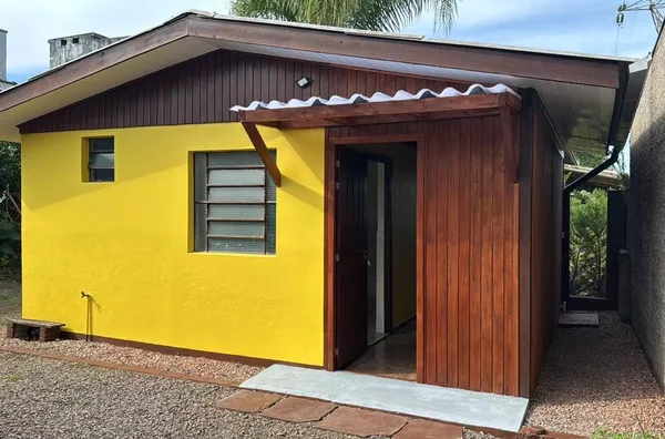 Kitinete / conjugados para aluguel, 1 quarto(s),  Vila Schell, Três Coroas - Foto 1