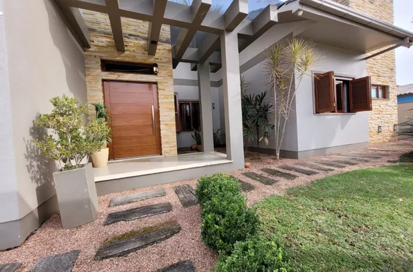 Casa para venda, 5 quarto(s),  Centro, Três Coroas