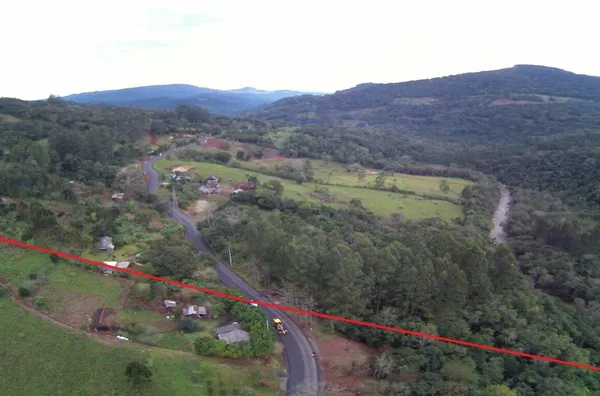 Sítio para venda, 2 quarto(s),  Linha Café Baixa, Três Coroas