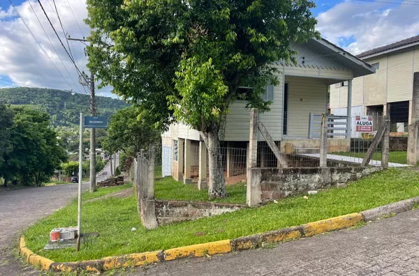 Casa para Locação 02 dormitórios 