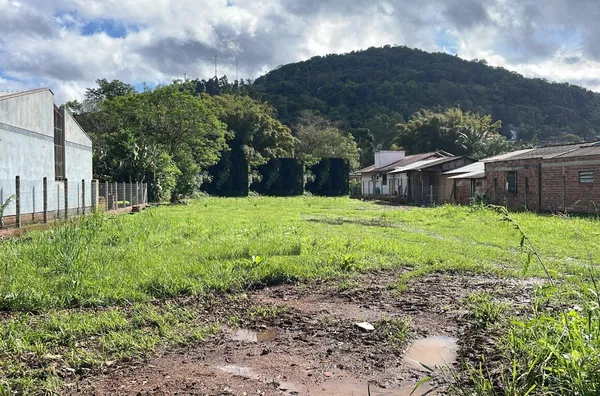 Terreno para venda,  - Selecione - Bairro, Três Coroas