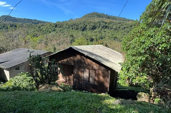 Casa para venda, 2 quarto(s),  Aguas Brancas, Três Coroas