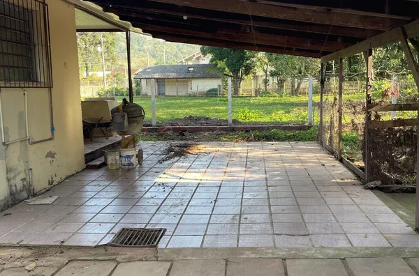 Casa para aluguel, 2 quarto(s),  Centro, Três Coroas