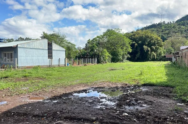 Terreno para venda,  - Selecione - Bairro, Três Coroas