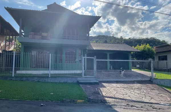 Casa para venda, 4 quarto(s),  Sander, Três Coroas