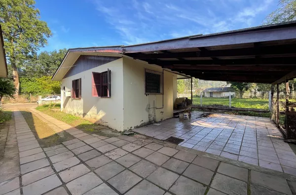 Casa para aluguel, 2 quarto(s),  Centro, Três Coroas