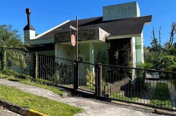 Casa para venda, 3 quarto(s),  Centro, Três Coroas