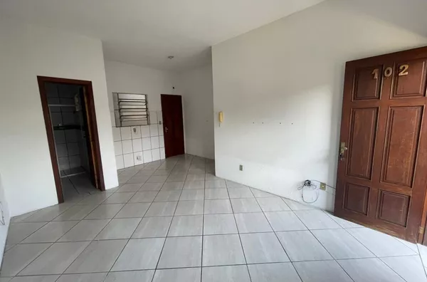 Apartamento para aluguel, 2 quarto(s),  Centro, Três Coroas