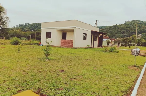 Casa para venda, 2 quarto(s),  Loteamento Stumpf, Três Coroas