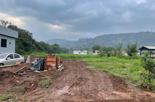 Terreno para venda,  - Selecione - Bairro, Três Coroas