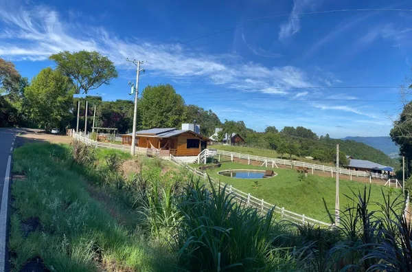 Sítio para venda, 3 quarto(s),  Figueira, Três Coroas