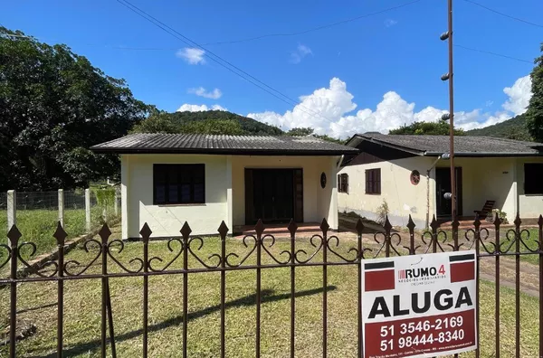 Casa para aluguel, 2 quarto(s),  Centro, Três Coroas