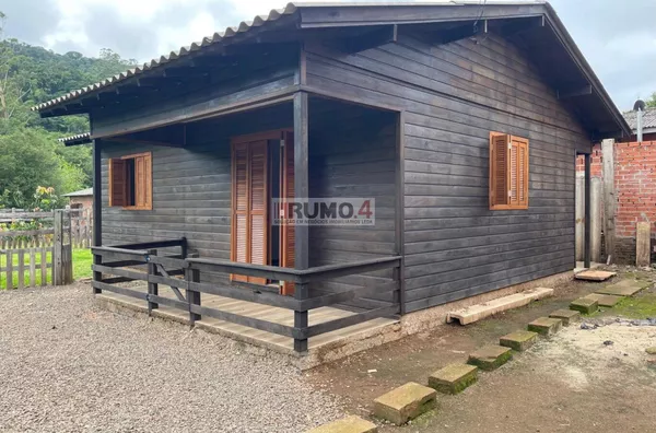 Casa para aluguel, 2 quarto(s),  Sander, Três Coroas