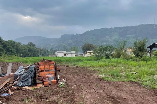 Terreno para venda,  - Selecione - Bairro, Três Coroas