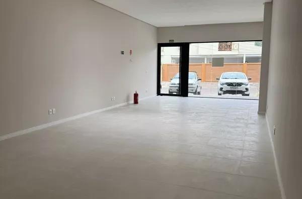 Sala comercial Edifício Scarpia 483, Centro, Três Coroas 