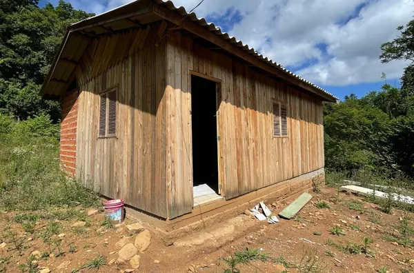 Sítio para venda,  - Selecione - Bairro, Três Coroas