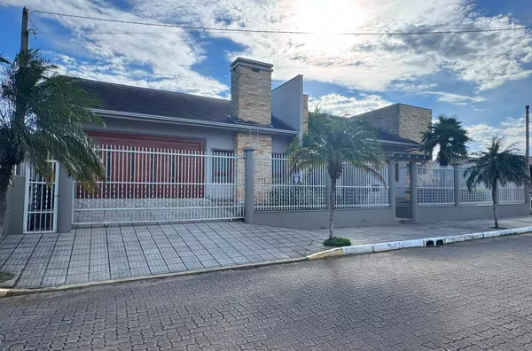 Casa para venda, 5 quarto(s),  Centro, Três Coroas