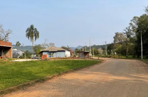 Terreno para venda,  - Selecione - Bairro, Três Coroas