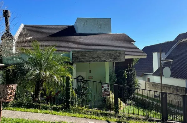 Casa para venda, 3 quarto(s),  Centro, Três Coroas