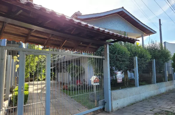Casa para aluguel, 2 quarto(s),  Centro, Três Coroas